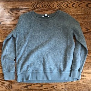 Women’s sweatshirt